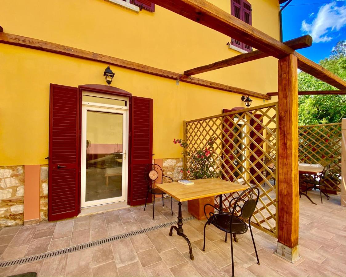 B&B La Fucinaia Pet Friendly Adults Only 坎丕里亚麦利蒂玛 外观 照片