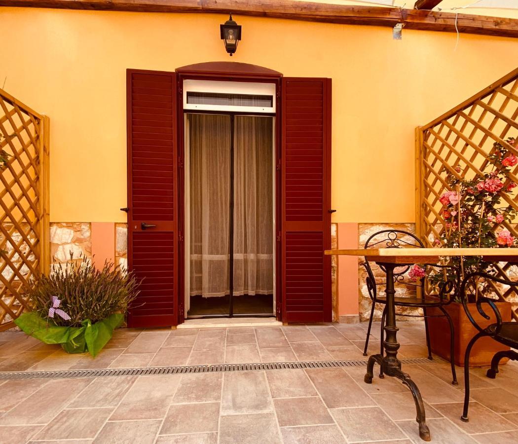 B&B La Fucinaia Pet Friendly Adults Only 坎丕里亚麦利蒂玛 外观 照片